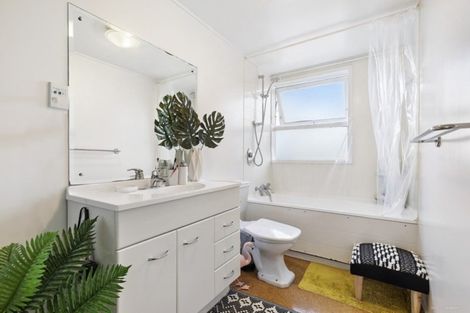 Photo of property in 24u6 Patanga Crescent, Thorndon, Wellington, 6011