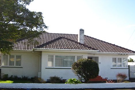 Photo of property in 19 Maratahu Street, Westown, New Plymouth, 4310