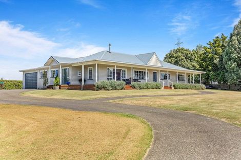 Photo of property in 31c Koraha Road, Kumeu, 0892