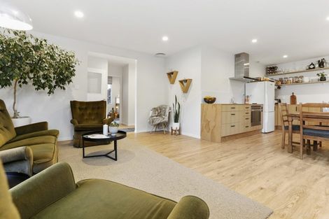 Photo of property in 5/19 Oates Road, Glen Eden, Auckland, 0602