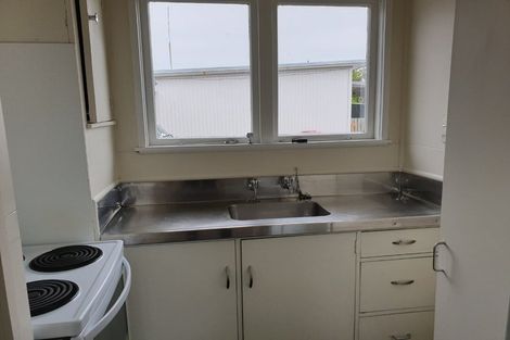 Photo of property in 1/1305 Cardiff Place, Mayfair, Hastings, 4122