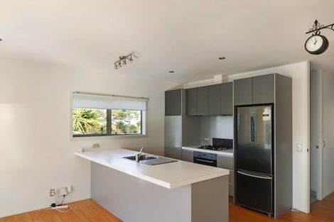 Photo of property in 48a Bassett Road, Johnsonville, Wellington, 6037