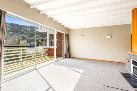 Photo of property in 18 Colquhoun Street, Glenross, Dunedin, 9011
