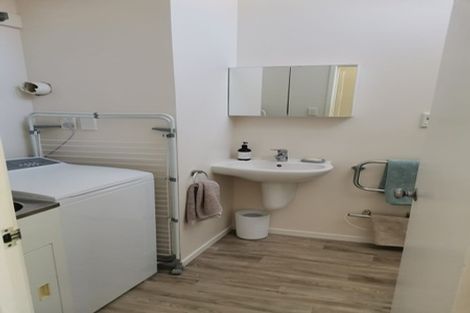 Photo of property in 85e Stottholm Road, Titirangi, Auckland, 0604