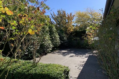 Photo of property in 46 Bryndwr Road, Fendalton, Christchurch, 8052