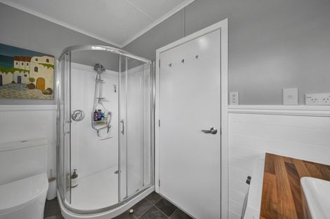 Photo of property in 5 Cordelia Street, Stratford, 4332