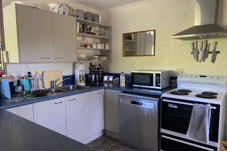 Photo of property in 186 Newlands Road, Newlands, Wellington, 6037