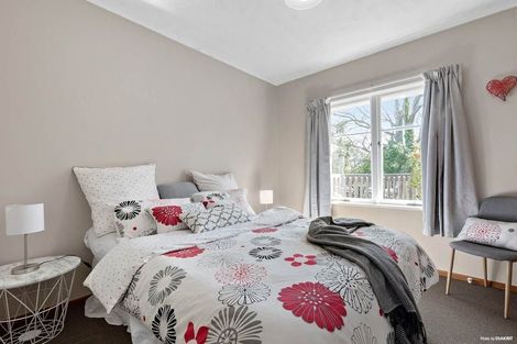 Photo of property in 51 Ramillies Place, Glenfield, Auckland, 0629