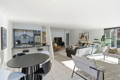 Photo of property in 4 Crombie Green, Northwood, Christchurch, 8051