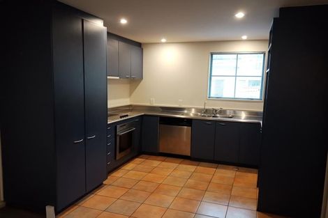 Photo of property in 28u3 Majoribanks Street, Mount Victoria, Wellington, 6011