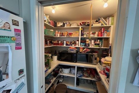 Photo of property in 17 Rothesay Bay Road, Rothesay Bay, Auckland, 0630