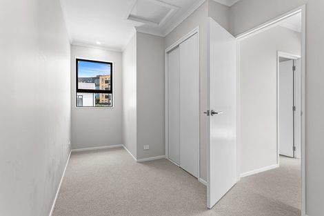 Photo of property in 5 Te Rito Road, Hobsonville, Auckland, 0616