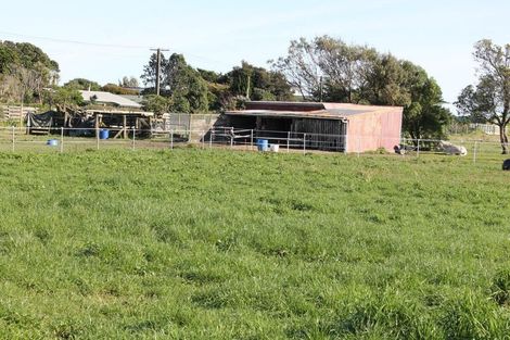 Photo of property in 12 Atkinson Avenue, Otaki Beach, Otaki, 5512