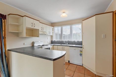 Photo of property in 24 Helena Street, Massey, Auckland, 0614