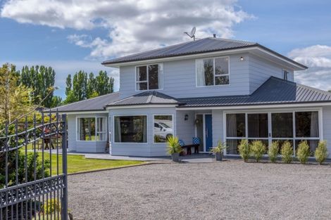 Photo of property in 83 Reading Street, Greytown, 5712