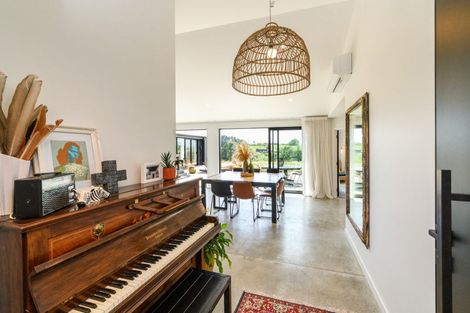 Photo of property in 114 Halcombe Road, Feilding, 4775