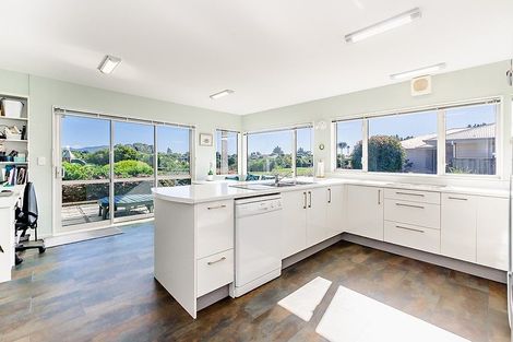 Photo of property in 27 Jade Lane, Paraparaumu, 5032