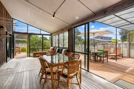 Photo of property in 1 Britannia Dell, Pauanui, Hikuai, 3579