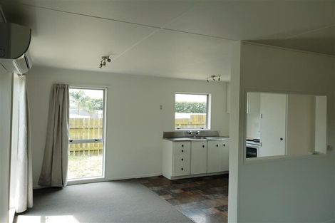 Photo of property in 248 Flaxmere Avenue, Flaxmere, Hastings, 4120