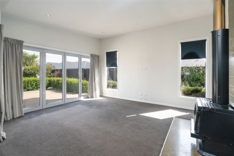 Photo of property in 9 Crown Close, Prebbleton, 7604