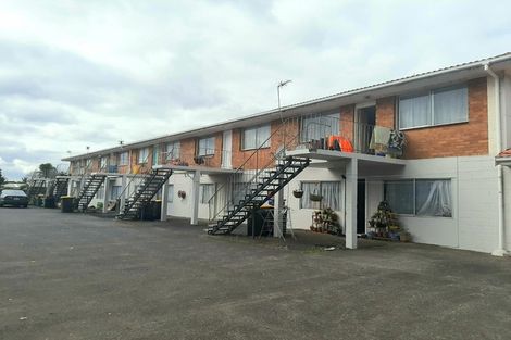 Photo of property in 5/90 Kenderdine Road, Papatoetoe, Auckland, 2025