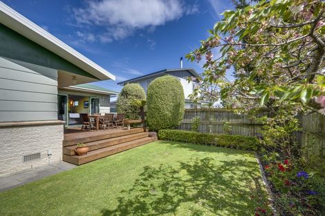 Photo of property in 15 Southwark Avenue, Tamatea, Napier, 4112
