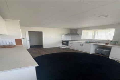 Photo of property in 9 Clutha Place, Westbrook, Palmerston North, 4412