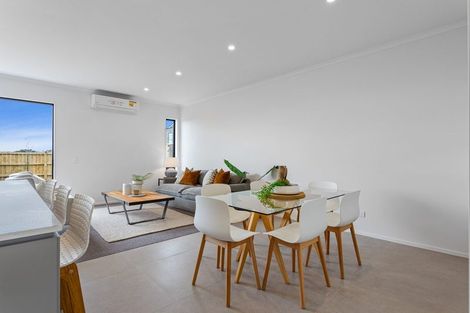 Photo of property in 84 Symes Drive, Red Beach, 0932