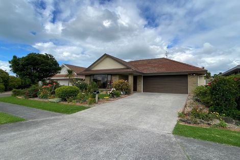 Photo of property in 1/61 Clydesdale Avenue, Somerville, Auckland, 2014