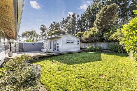 Photo of property in 16 Apple Terrace, Ranui, Porirua, 5024