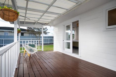 Photo of property in 88 Freyberg Avenue, Tamatea, Napier, 4112