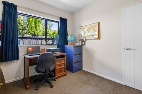 Photo of property in 56 Oakwood Drive, Rangiora, 7400