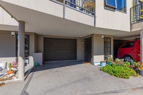 Photo of property in Te Kakariki Apartments, 5/5 Wellington Road, Paekakariki, 5034