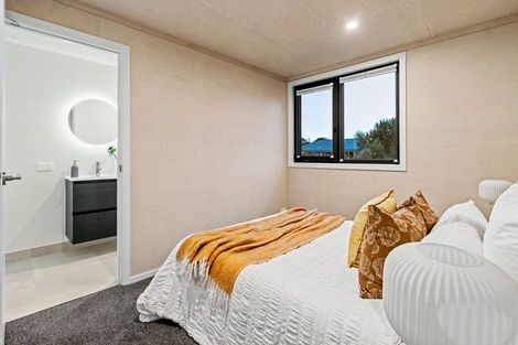 Photo of property in 4/61 Mackworth Street, Woolston, Christchurch, 8062