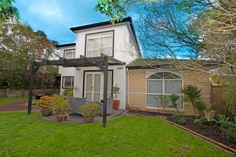 Photo of property in 3 Cognac Place, Henderson, Auckland, 0612