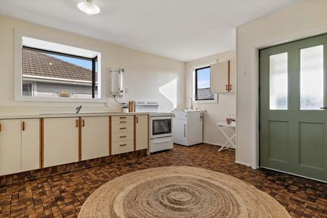 Photo of property in 81 Hargood Street, Woolston, Christchurch, 8062