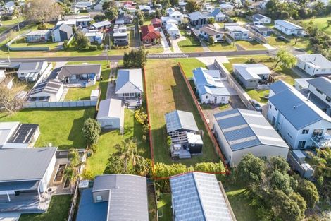 Photo of property in 104 Riverview Road, Whangamata, 3620