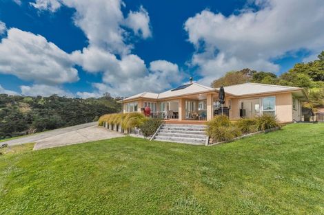 Photo of property in 66 Manuka Grove, Helensville, 0875