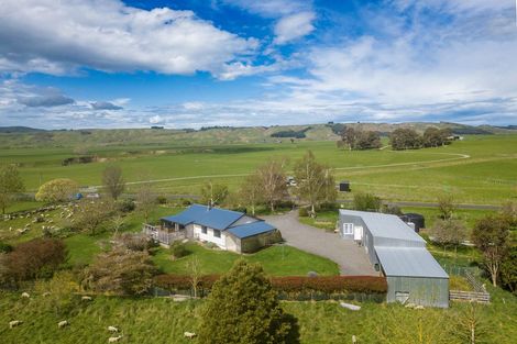 Photo of property in 425 Te Kura Road, Otane, 4277