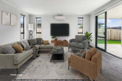 Photo of property in 15 Pyne Crescent, Pokeno, 2402