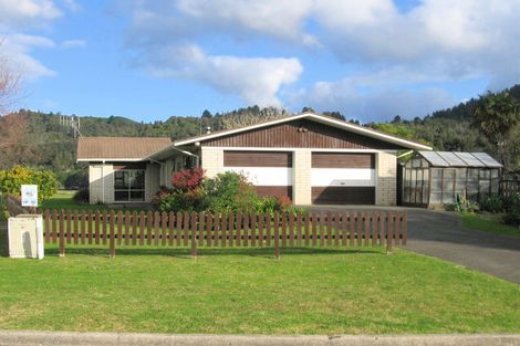 Photo of property in 111 Apperly Street, Whangamata, 3620