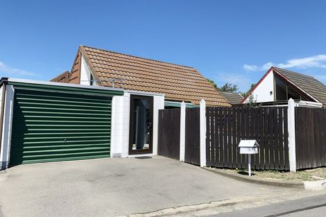 Photo of property in 43n Waimairi Road, Upper Riccarton, Christchurch, 8041