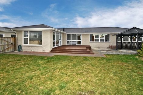 Photo of property in 33 Parnwell Street, Burwood, Christchurch, 8083