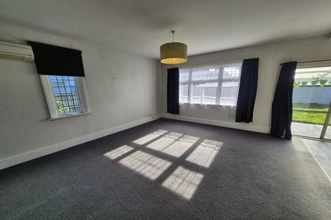 Photo of property in 61 Carlton Mill Road, Merivale, Christchurch, 8014