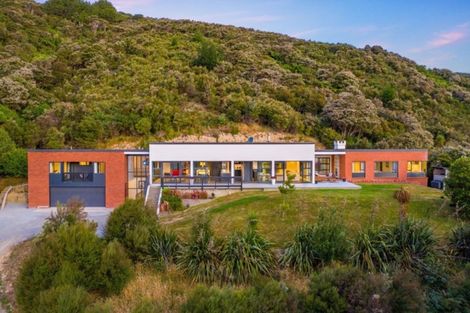 Photo of property in 1037c Blue Mountains Road, Blue Mountains, Upper Hutt, 5371