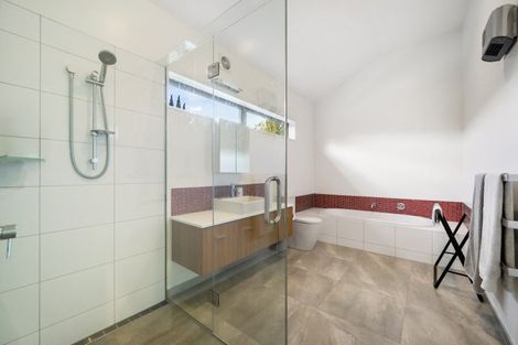 Photo of property in 76 Aubrey Road, Wanaka, 9305