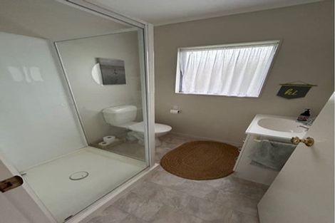 Photo of property in 15 Sarah Street, Waikawa Beach, Manakau, 5573