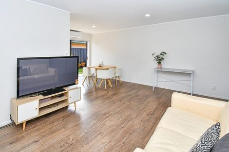 Photo of property in 27 Wakefield Road, Favona, Auckland, 2024