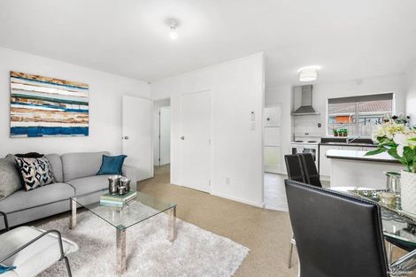 Photo of property in 2/295 Great South Road, Manurewa, Auckland, 2102