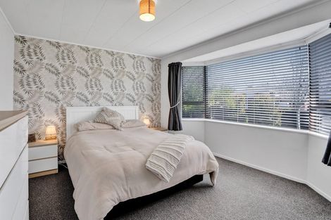 Photo of property in 16 Ngahere Street, Inglewood, 4330